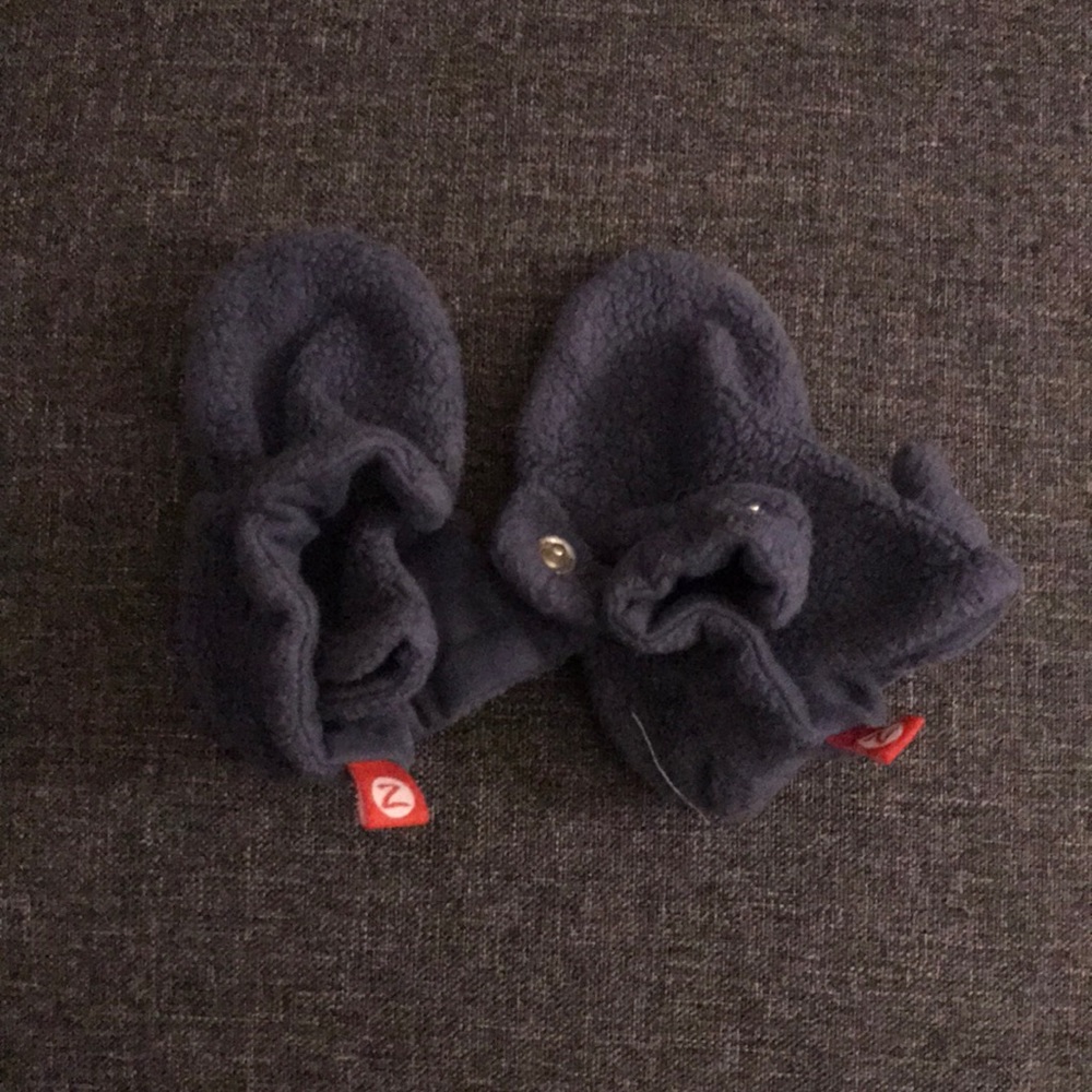 12mos Zutano Booties